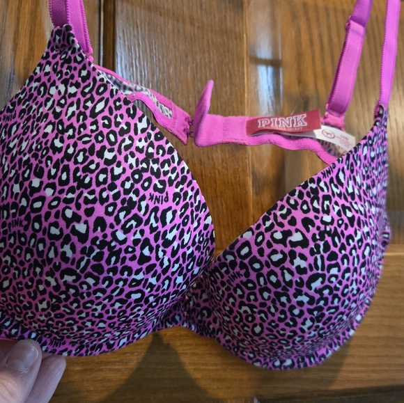 Pink, Victoria Secret,Women's Bra, Size 36 B, Push-Up, Perfect Shape, Never Worn - Picture 5 of 8